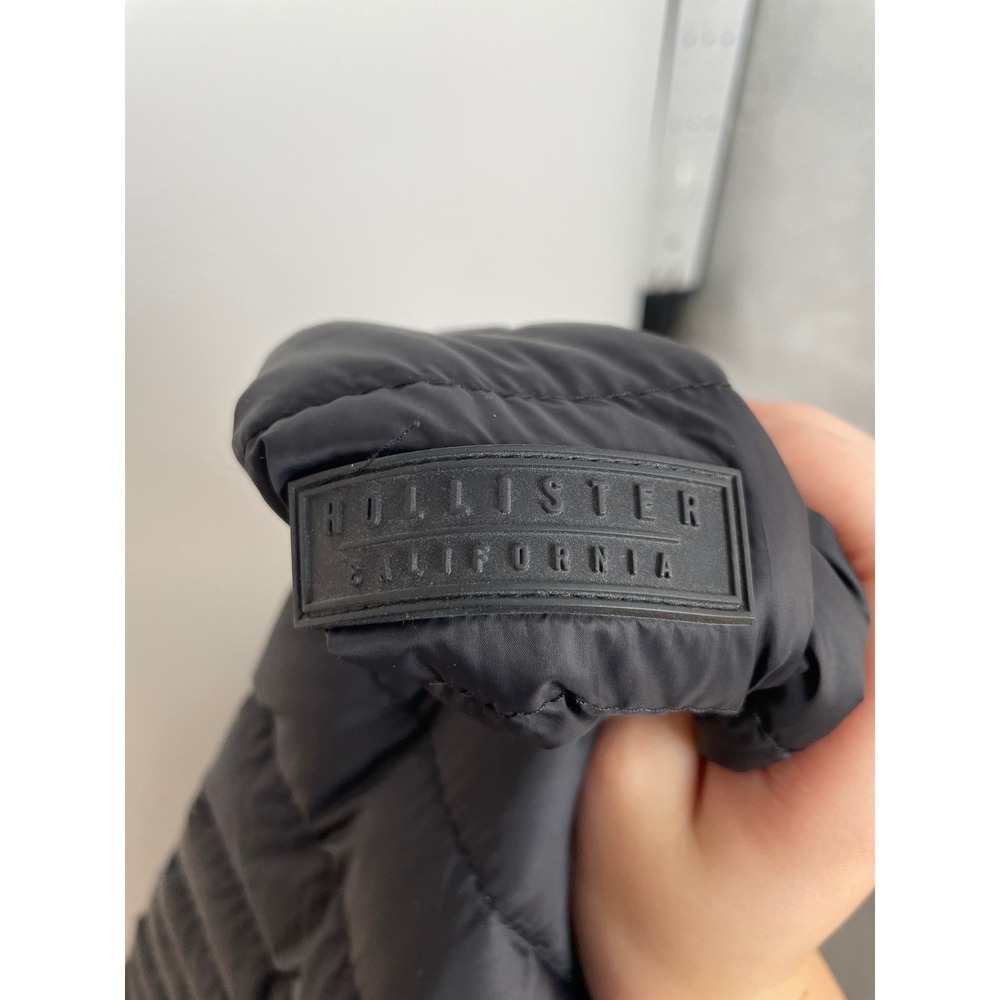 Hollister Women's Black 90% Down Puffer Jacket Full Zip Size M - Picture 10 of 11